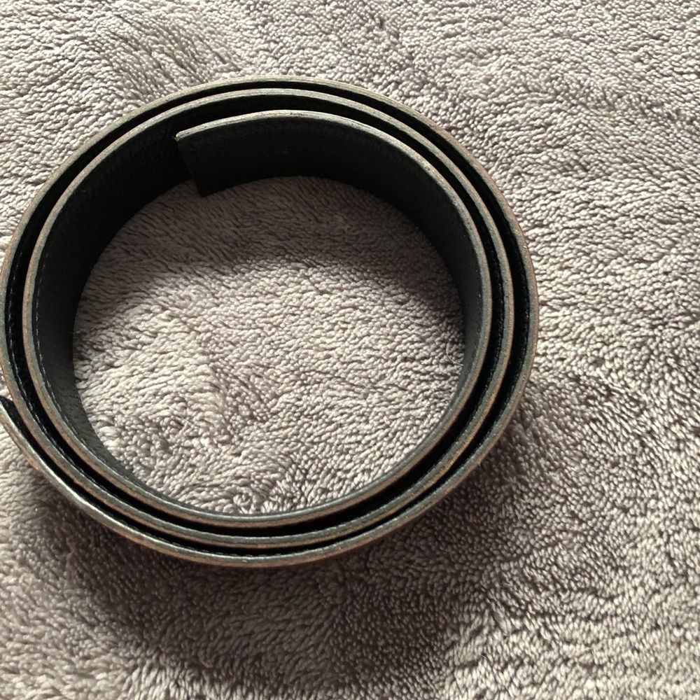 Hermes Leather Belt without clasp.